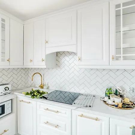 아파트 Golden Place 2 *